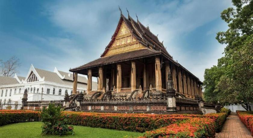 New Rose Boutique Hotel Vientiane Exterior photo
